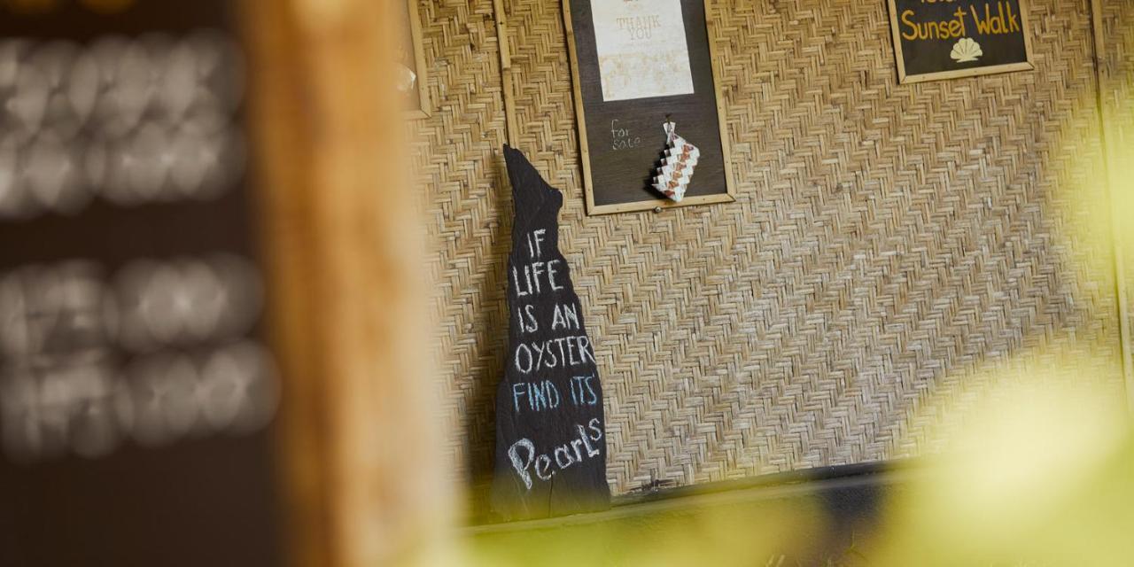 Pearl Beach Resort Гили Ашахан Екстериор снимка