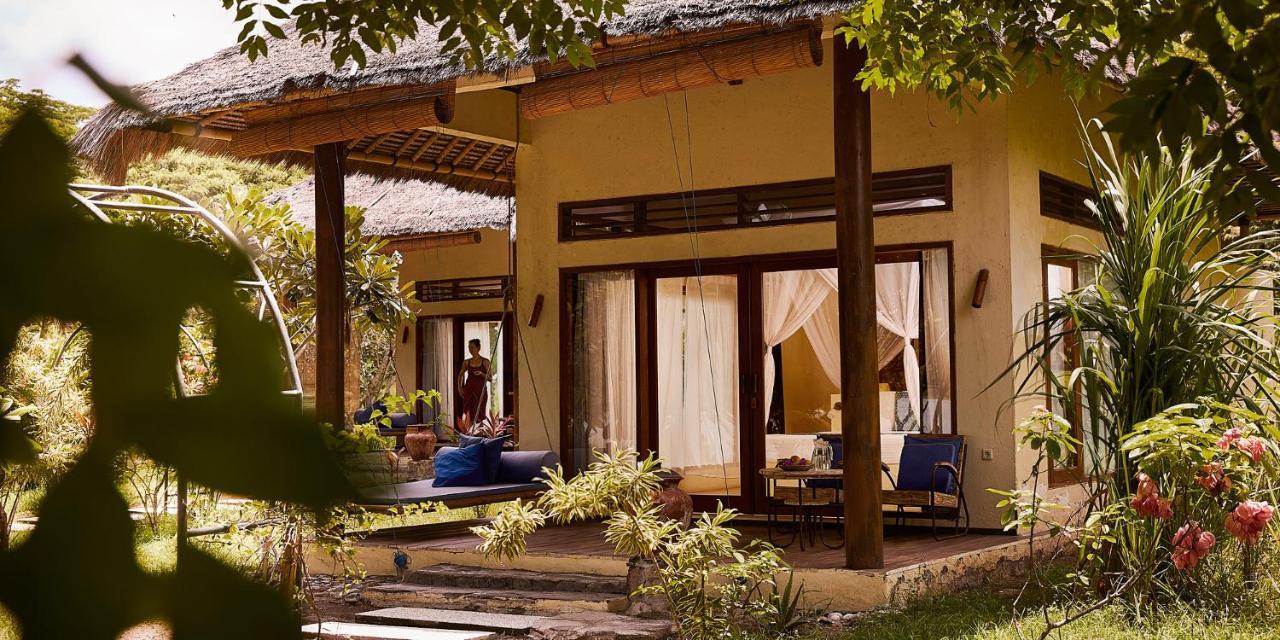 Pearl Beach Resort Гили Ашахан Стая снимка
